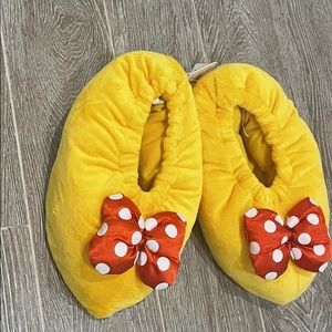 Disney Minnie Mouse Shoes Slippers Adult Medium Yellow Disney Parks Souvenir
